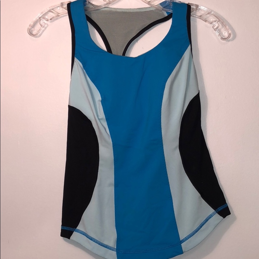 Lulu Lemon tank